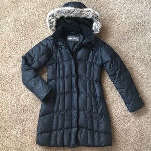 Eddie Bauer Women’s Lodge Down Parka